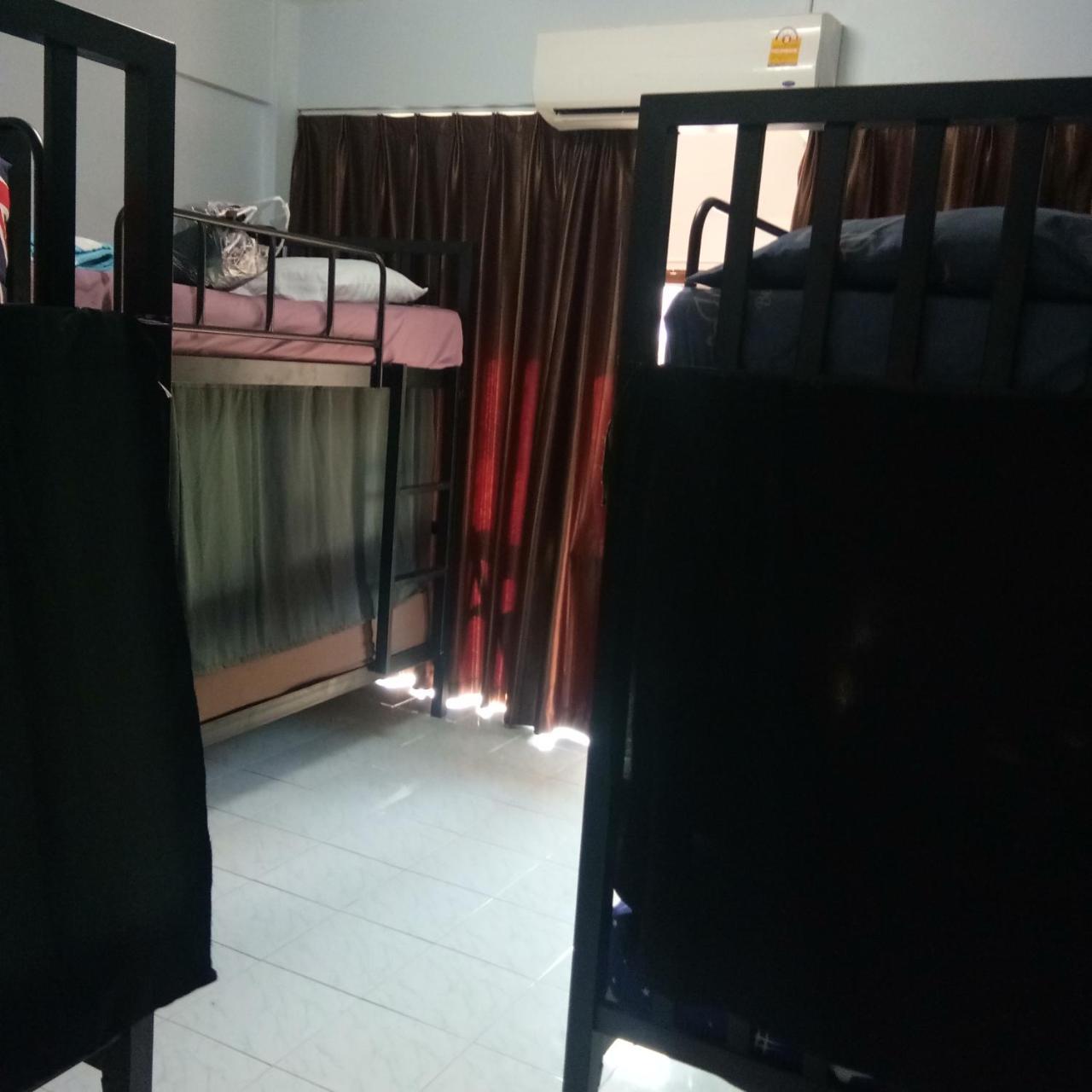 Shady'S Hostel Паттайя Экстерьер фото