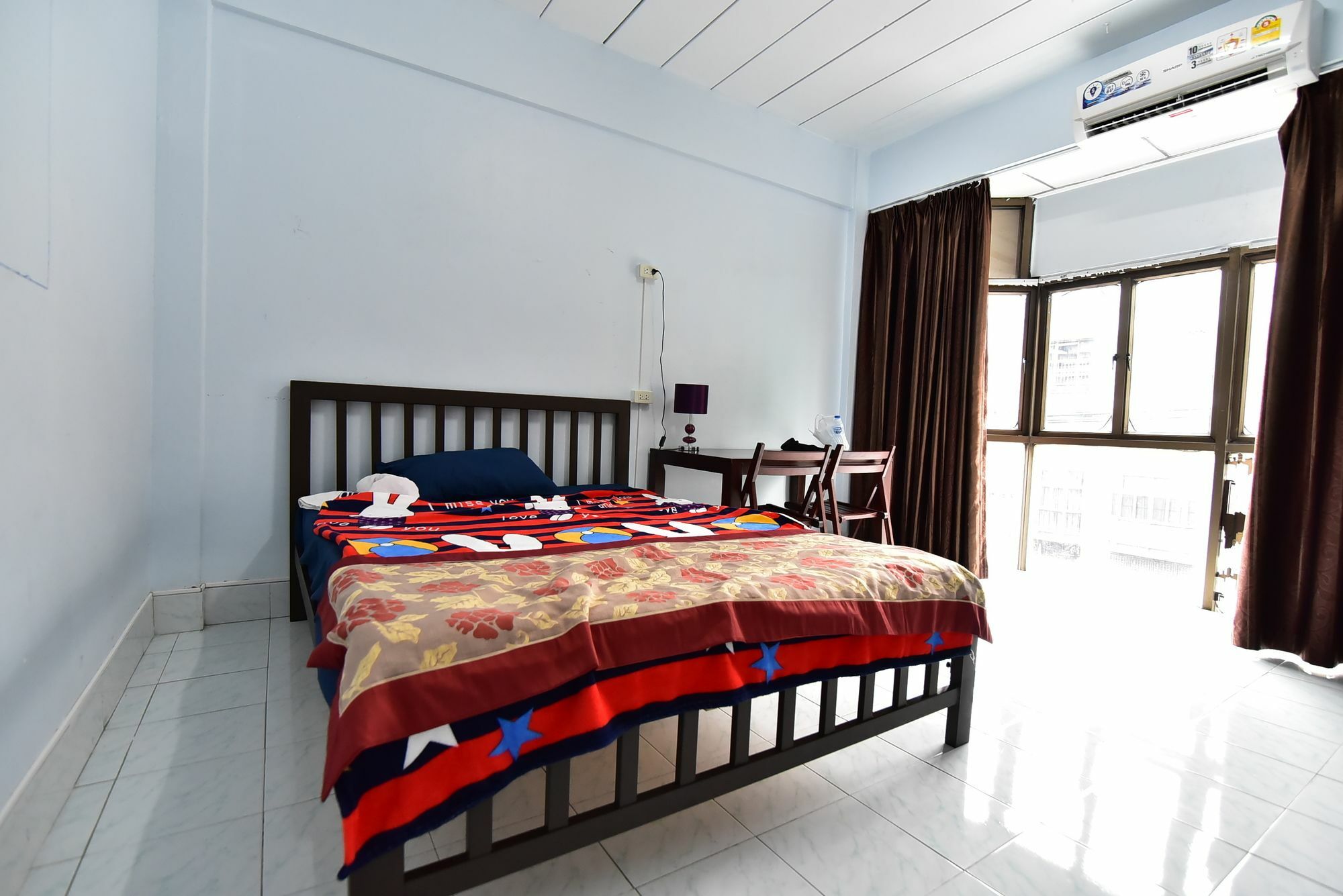 Shady'S Hostel Паттайя Экстерьер фото